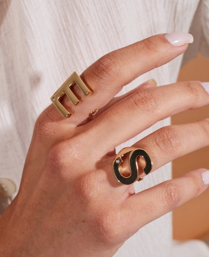 Anel de Letra Ajustável - Ouro