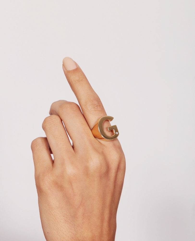 Anel de Letra Ajustável - Ouro